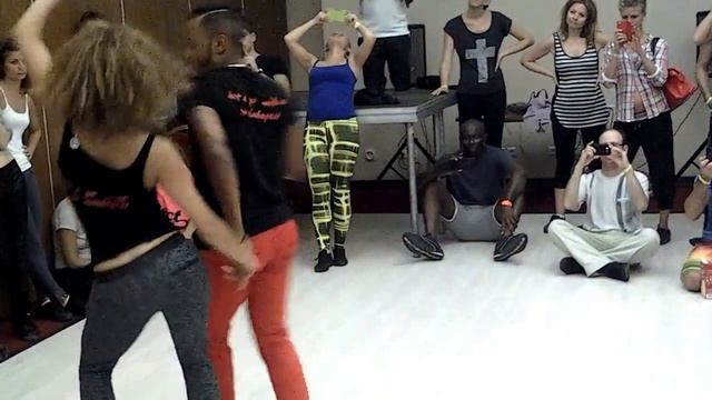 Salsa Casino: Yoandy & Diana