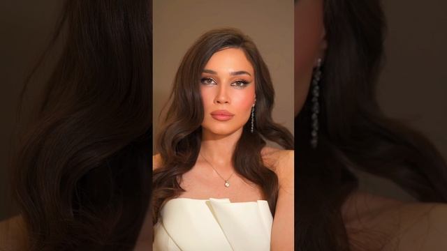Работа ученицы с обучения «Макияж на богатом»