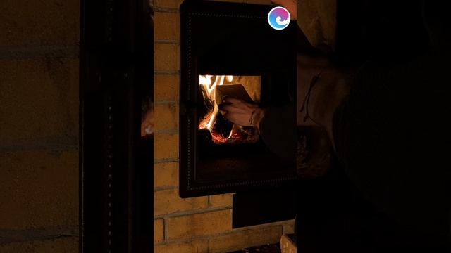 1000141593.mp4