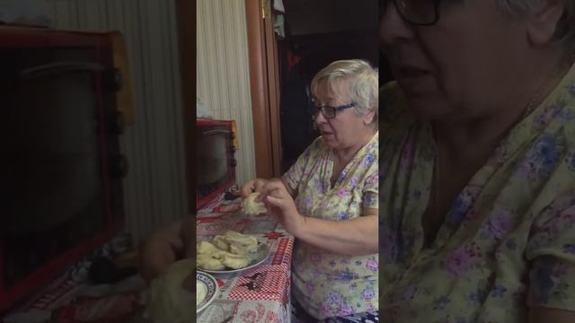 Мукбанг вареники 🥟