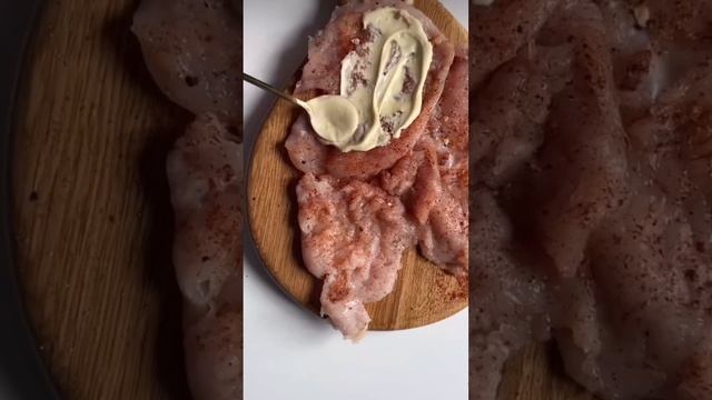 Узнала у крутого Шеф повара какприготовить Сочную курочку с начинкой в духовке!Очень вкусно!#вкусно