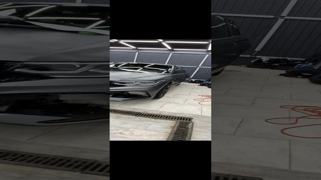 Volkswagen Tiguan в серый мат винил2022г3