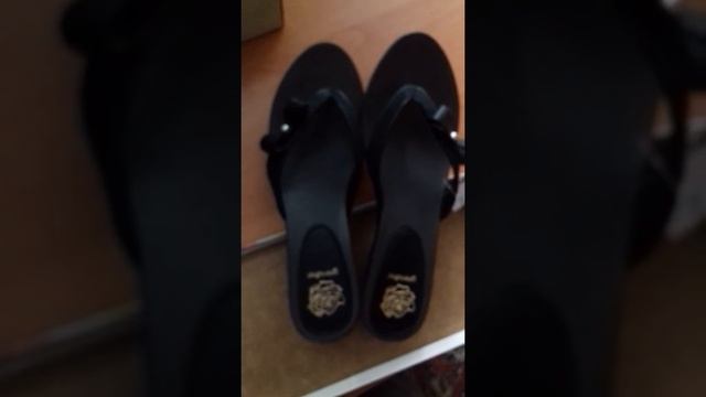 Шлепанцы женские Grendha Delicate AD 80675-22037
