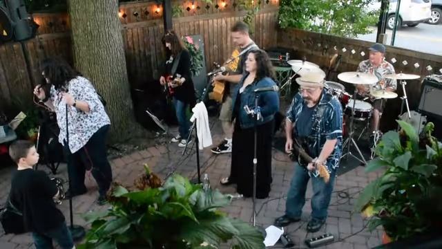 Dusk to Dawn at Burrito Bar 6-24-16 "Hello"