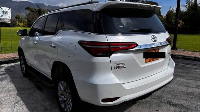 TOYOTA FORTUNER SRV 2.7 4X2 2022