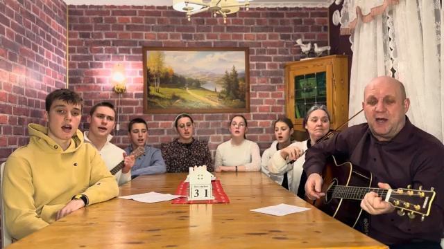 «Хвалятся люди чем хотят»__ Авторская песня (360p).mp4