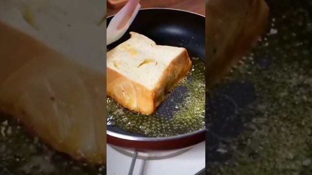 French Toast Recipe Yummy 😋😋  Breakfast Recipe Bread Recipe #shorts #trending #viral