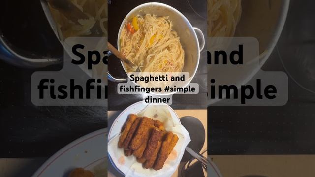 Simple Dinner #spaghetti and Fish fingers #please subscribe please 🙏