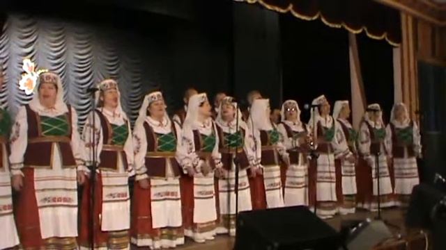 Хор Спявай душа(Гомель) - А у Марусi хата на памосце
