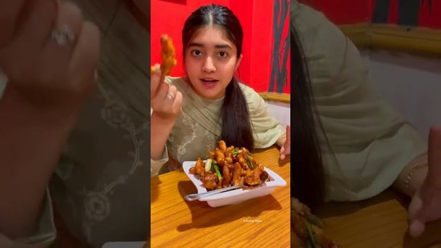 Crispy chilli chicken#shorts #youtubeshorts #yshorts #crispychillichicken #yummy #dubaichinesefood