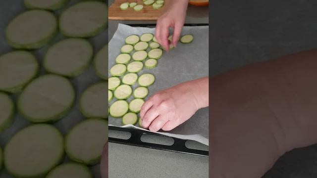 Диетический Рулет с Кабачком! #shorts  Для полного рецепта переходите на канал 📢