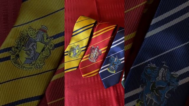 Галстук Гарри Поттера