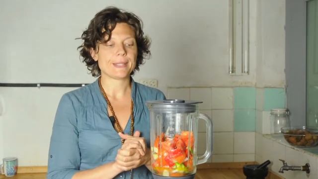 Gazpacho! receta crudivegana!lo mejor del verano!