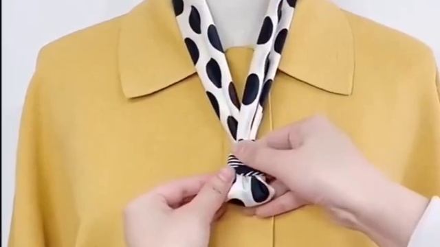 How to tie a neckerchief beautifully