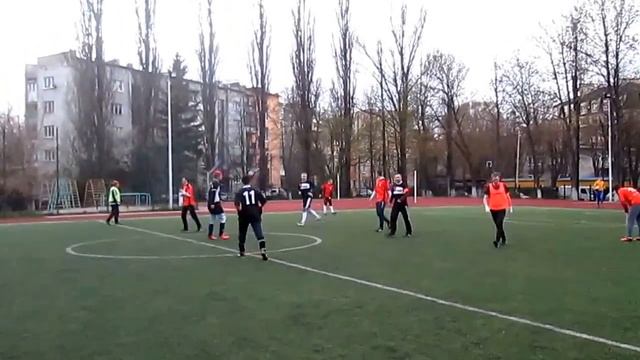 Фрагмент матча Максимум-Круассан кафе