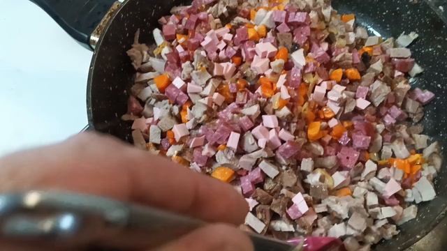 готовим солянку 😜