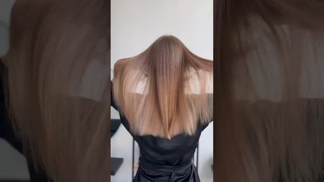 Идеальное окрашивание волос! Нужен рецепт? Пиши коммент #обучениепарикмахеров #колористика