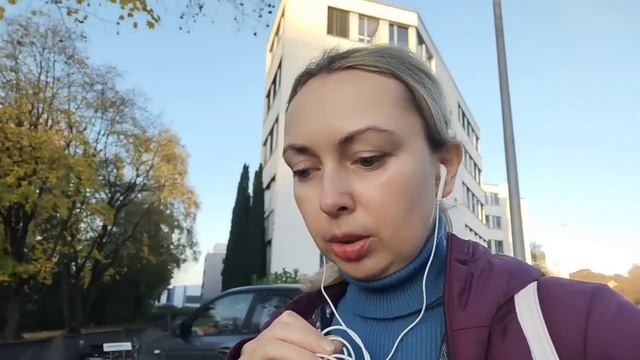 Повысили мне зарплату...выиграла в лотерею в Швейцарии.