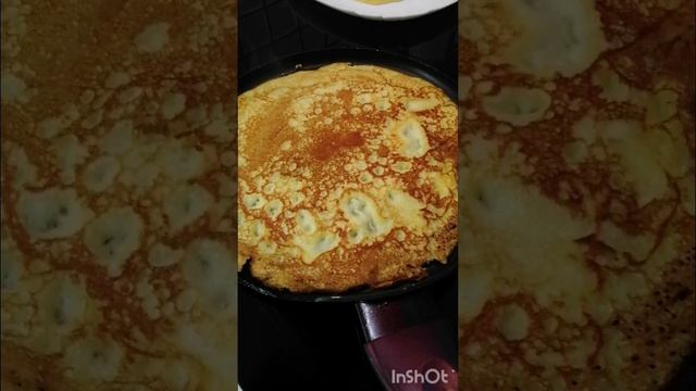 бутылка и блинчики