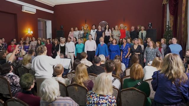 У саду росла крапива. Русский хор любителей 25+