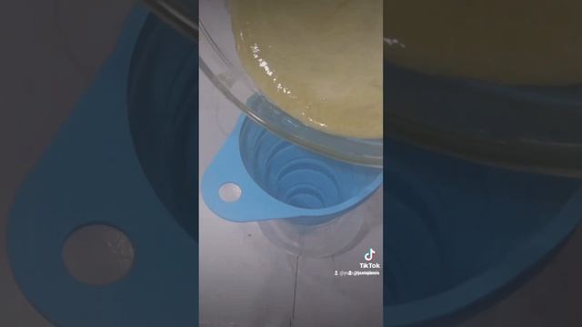 Trying celery juice 🤔#celery #celeryjuice #health #yumalexiajanee