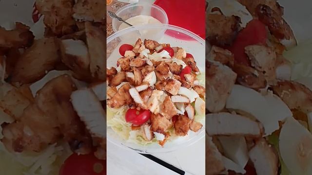 салат Цезарь 👍👍👍Самый вкусный салат Цезарь, который я ел 100%👍👍👍