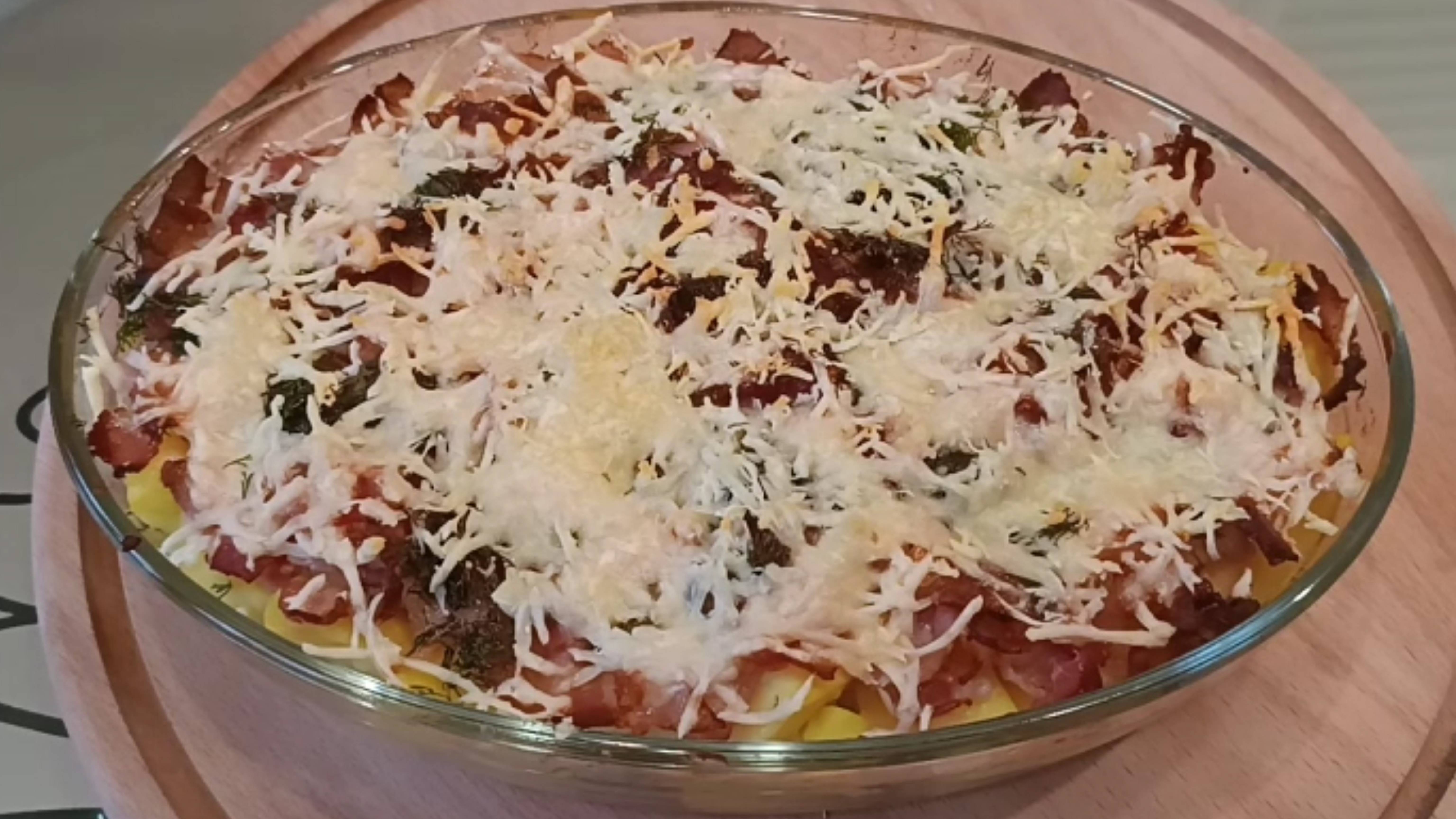 Запечённый картофель с беконом и сыром