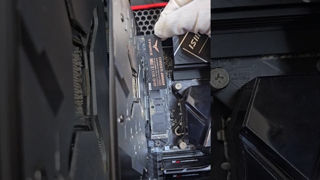 SSD накопитель TeamGroup T-Force Cardea A440