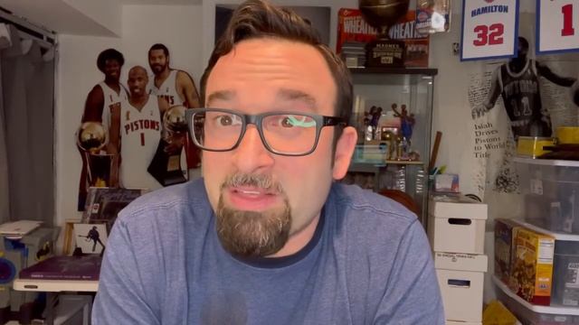 Snickers Cinnamon Bun. Bill Johnson’s Snack Reviews: Episode 11.