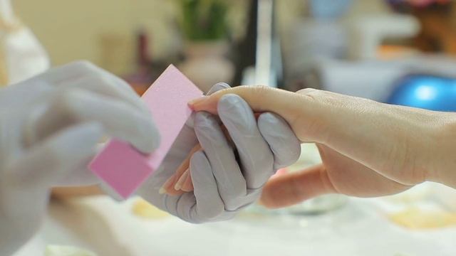 Как часто нужно делать маникюр: советы и рекомендации 💅✨