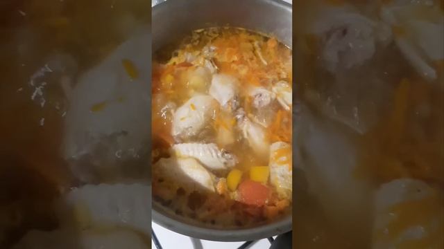 Супчик без хлопот#простаяеда#куриныекрылышки#вермишель#едимдома#food#суп#вкусный#рек