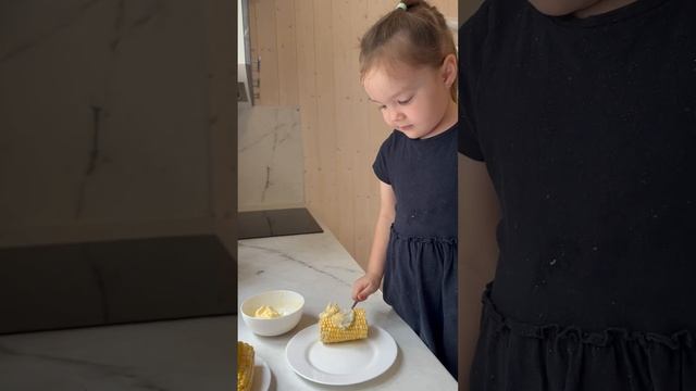 Сочная молодая кукуруза запеченная в духовке