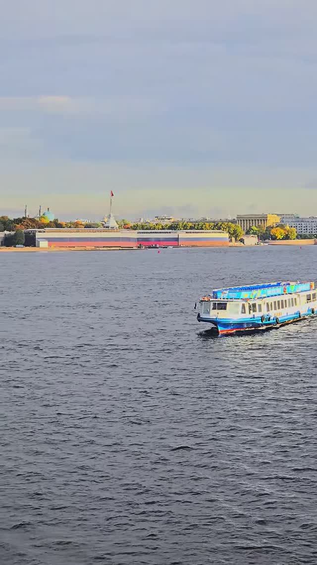 Большая Нева, Санкт-Петербург