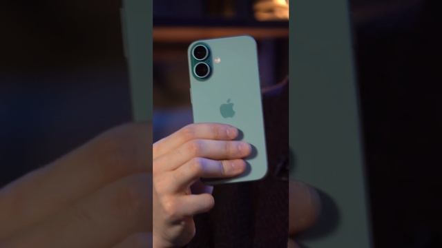 iPhone 16: Что нового? Стоит ли обновляться? 🤔