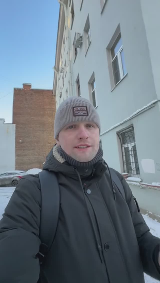 Квартира на первом этаже закрытый двор. Васильевский остров.