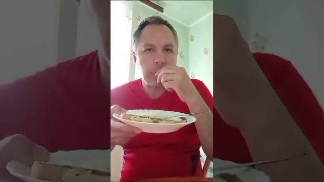МУКБАНГ. КУШАЮ ЖАРЕНУЮ РЫБУ С РИСОМ