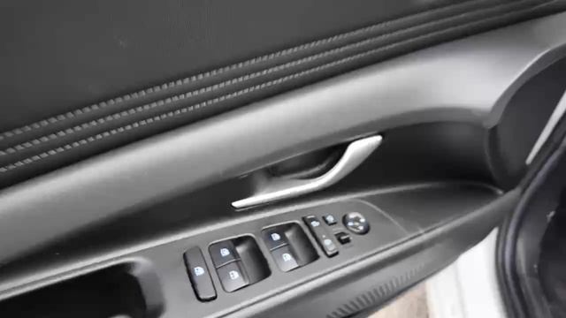HYUNDAI ELANTRA 2021г Обзор