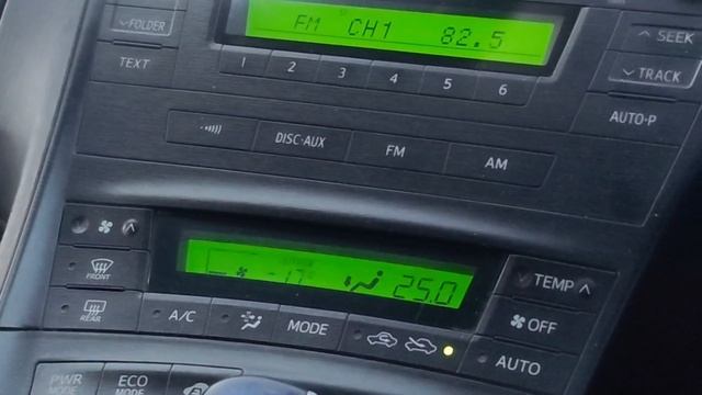 TOYOTA PRIUS ZVW30 10 лет в Якутии 301 тыс км пробега ! что с ним? 89241707815