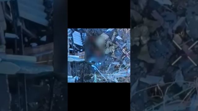 ЯКУТ против ВСУ в рукопашном бою вид сверху t.me/mitzengo61