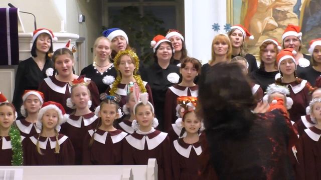 Слова и музыка Антонины Ростовской «Новый год»