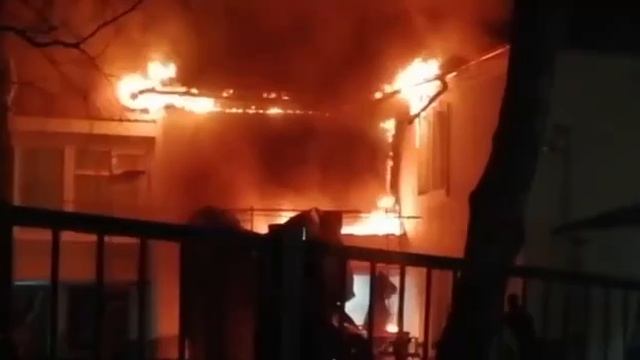 🔥На улице Врубеля пожар в здании Церкви Иисуса Христа Святых последних дней🔥