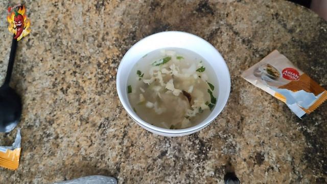 Asia Fusion суп грибной с яйцом