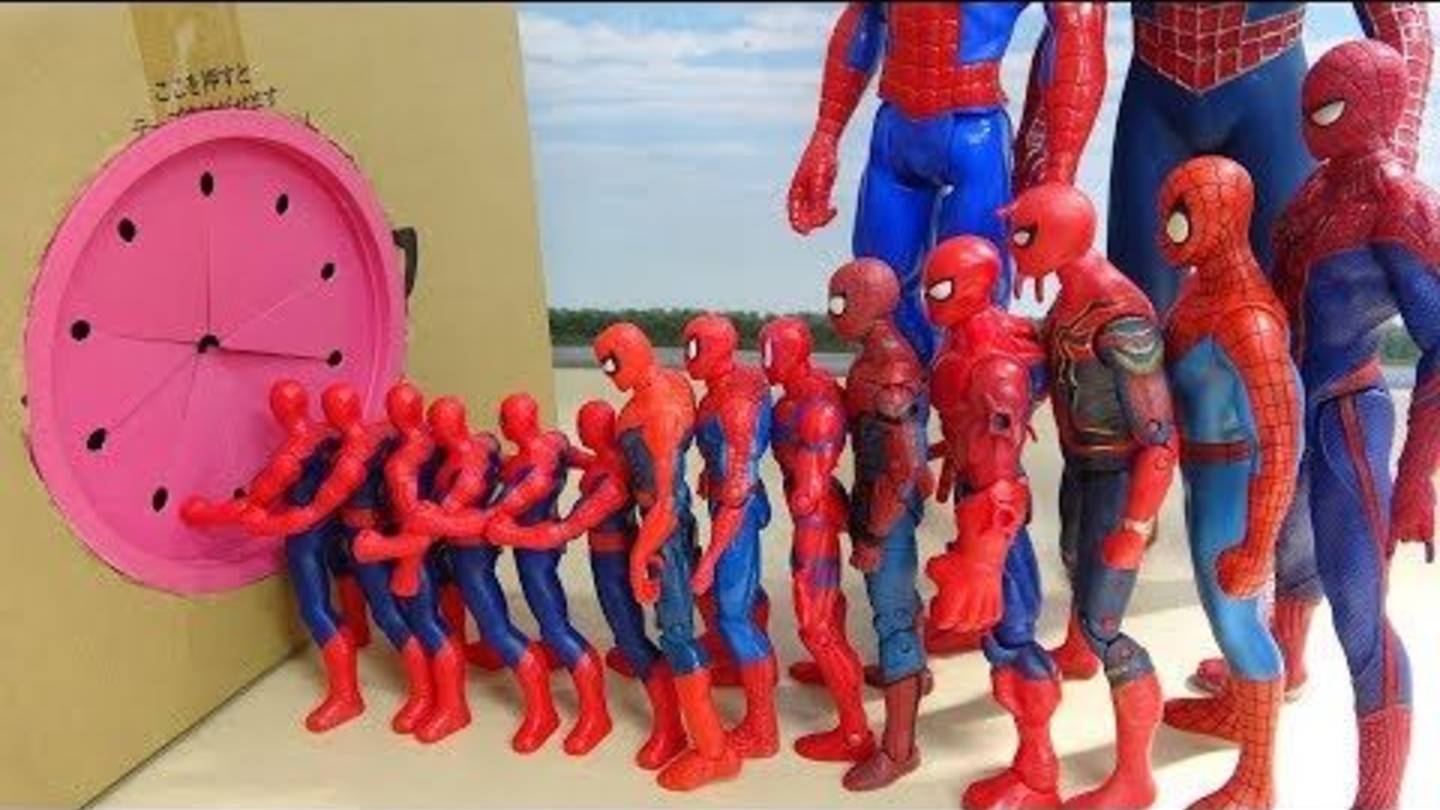 Разные люди-пауки попадают в коробку /Подарки ﹤﹤ Various Spiderman go into Box in a row ﹥﹥