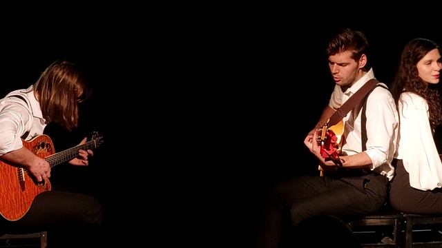 Театр «Линии» представляет концерт «Квартирник. 90-е»-8