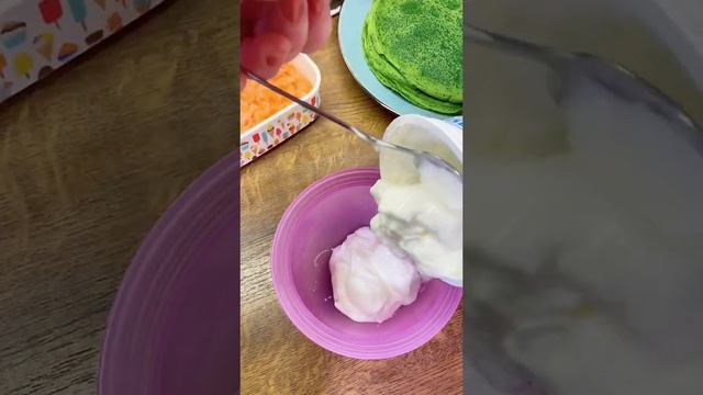 Рецепт торту зі шпинатних млинців з лососем #shorts #cooking