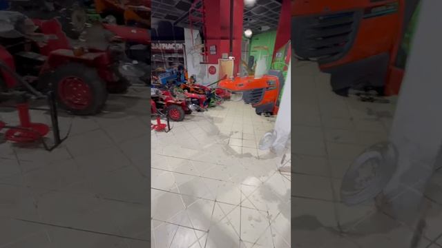 Наш салон в городе Тула по адресу Новомосковское шоссе 28.