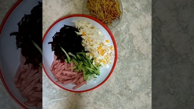 Salad  . Bкусный и полезный салат.🥗🥗Tasty and healthy salad😋😋@chef_mommy