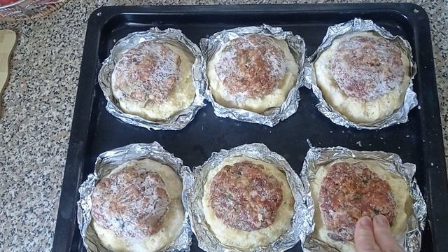 КОТЛЕТКИ НА ПОДЛОЖКЕ ИЗ КАРТОШКИ С ГРИБАМИ