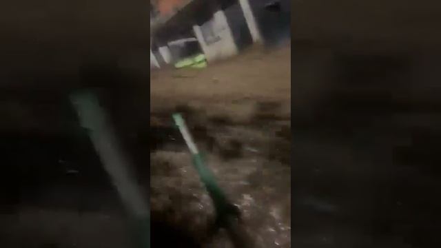 Сход селевого потока в городе Уануко, Перу,