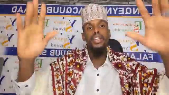 Calanki Somali oo manta Garoowe sidi hargaysa laga diiday SSC khaatumo iyo fariinta aan isaaq